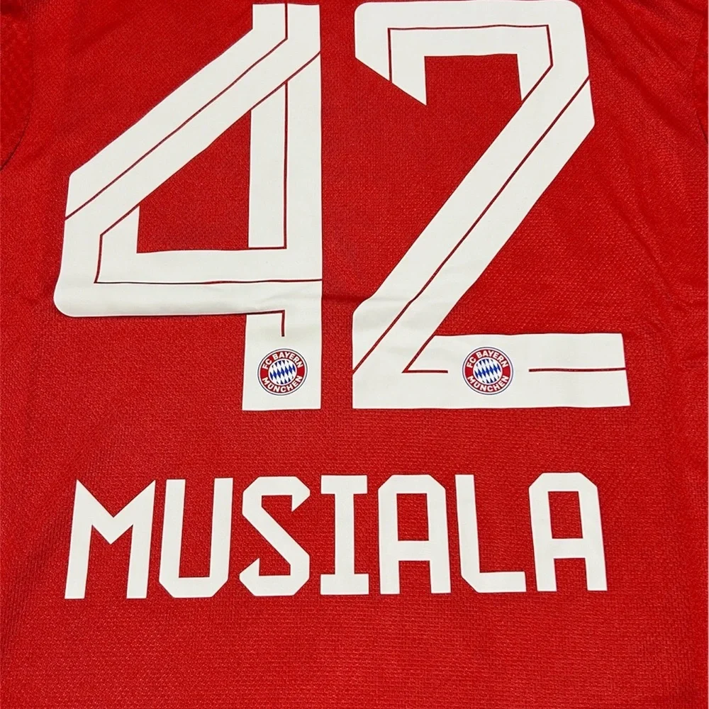 Bayern Munich 2025/26 Home Player Match Player Version Jersey PLAYERS AVAILABLE